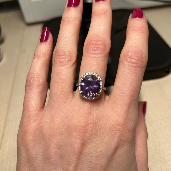 Mauboussin 18K white gold amethyst and diamond cocktail ring - Picture 4 of 7